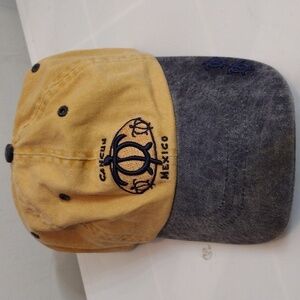 Cancun Mexico Turtles Strap back adjustable Hat